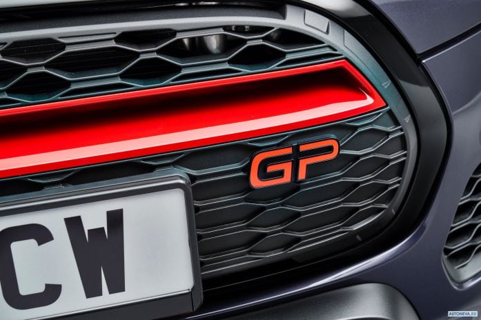 2020 Mini John Cooper Works GP - фотография 33 из 40