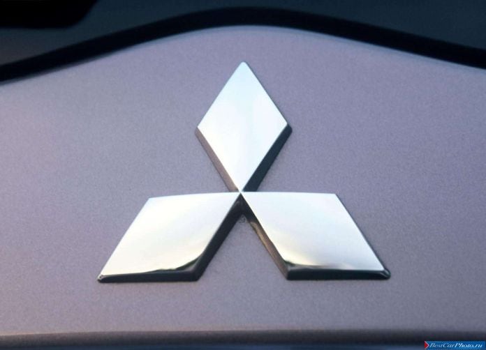 2004 Mitsubishi Grandis European Version - фотография 58 из 60