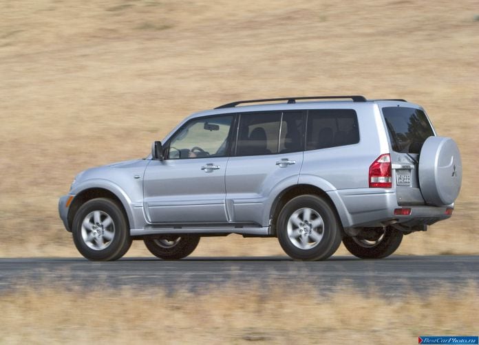 2005 Mitsubishi Montero - фотография 8 из 12