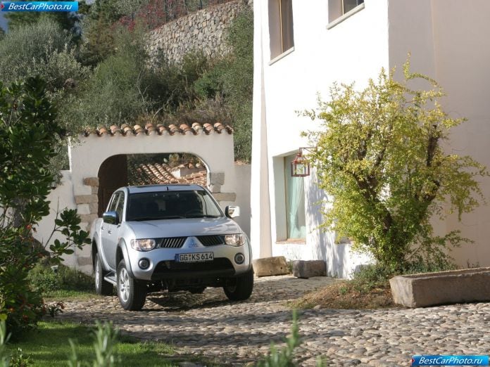 2007 Mitsubishi L200 Double Cab - фотография 5 из 19