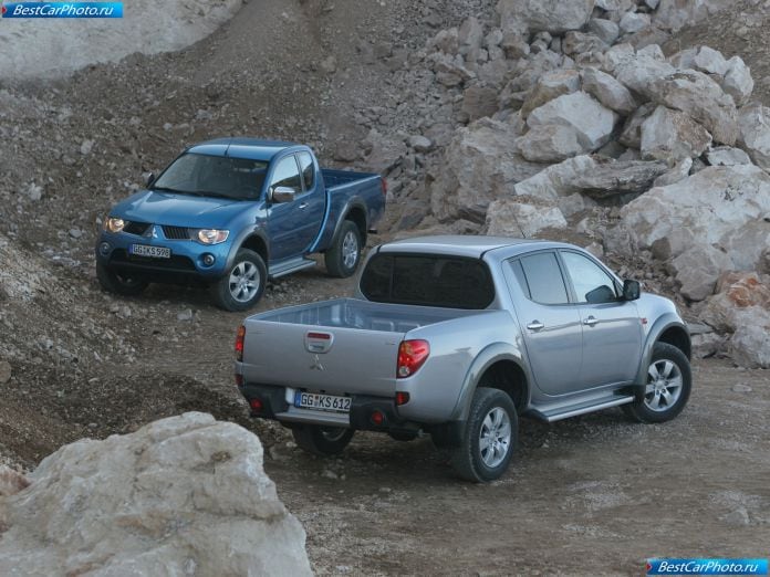 2007 Mitsubishi L200 Double Cab - фотография 12 из 19