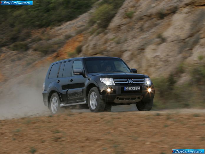 2007 Mitsubishi Pajero European Specs - фотография 4 из 17