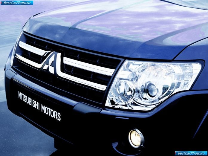 2007 Mitsubishi Pajero European Specs - фотография 15 из 17