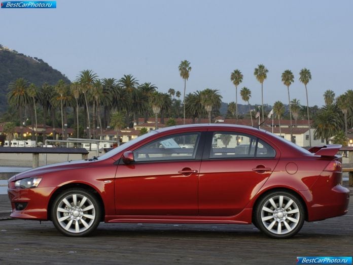 2008 Mitsubishi Lancer - фотография 9 из 51