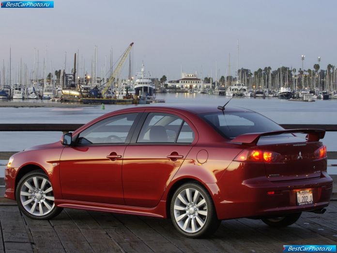 2008 Mitsubishi Lancer - фотография 12 из 51