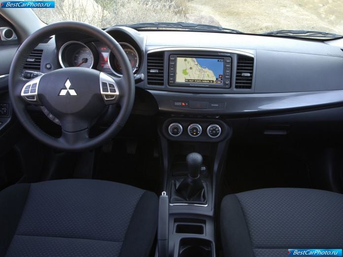 2008 Mitsubishi Lancer - фотография 28 из 51