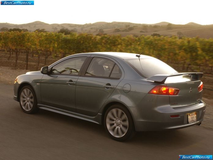 2008 Mitsubishi Lancer Es - фотография 14 из 20