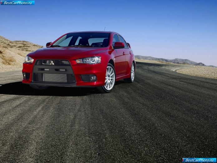 2008 Mitsubishi Lancer Evolution X - фотография 11 из 164
