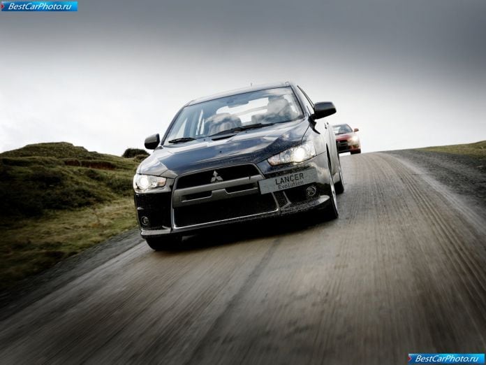 2008 Mitsubishi Lancer Evolution X - фотография 35 из 164