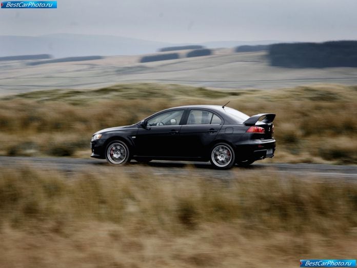 2008 Mitsubishi Lancer Evolution X - фотография 51 из 164