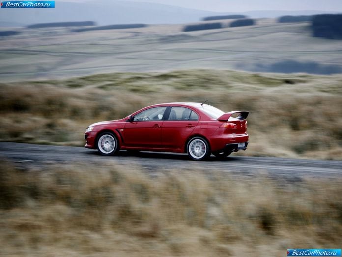 2008 Mitsubishi Lancer Evolution X - фотография 52 из 164