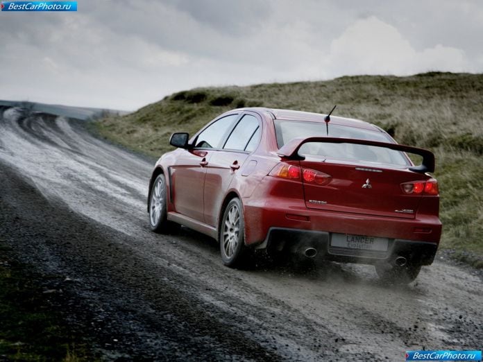 2008 Mitsubishi Lancer Evolution X - фотография 53 из 164