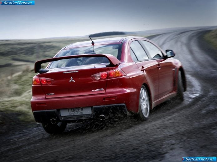 2008 Mitsubishi Lancer Evolution X - фотография 54 из 164