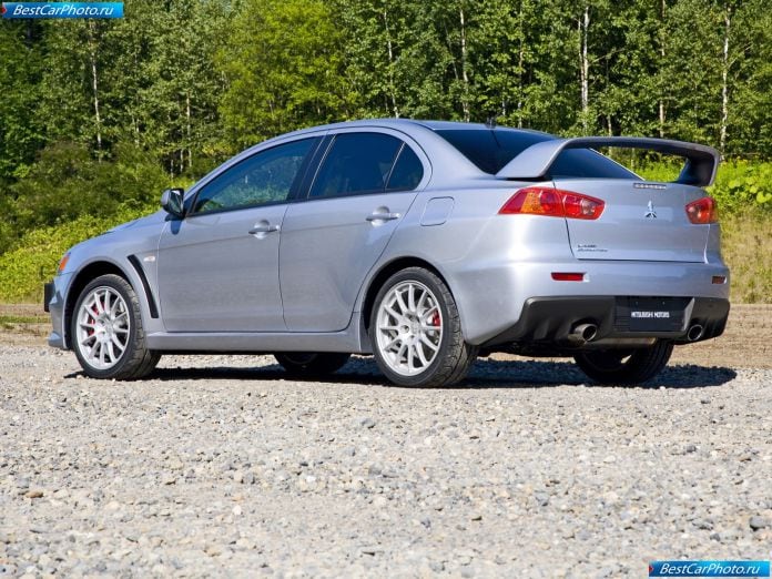 2008 Mitsubishi Lancer Evolution X - фотография 69 из 164