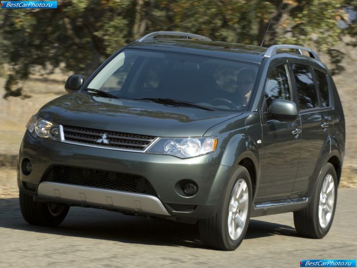 2008 Mitsubishi Outlander Se - фотография 3 из 30