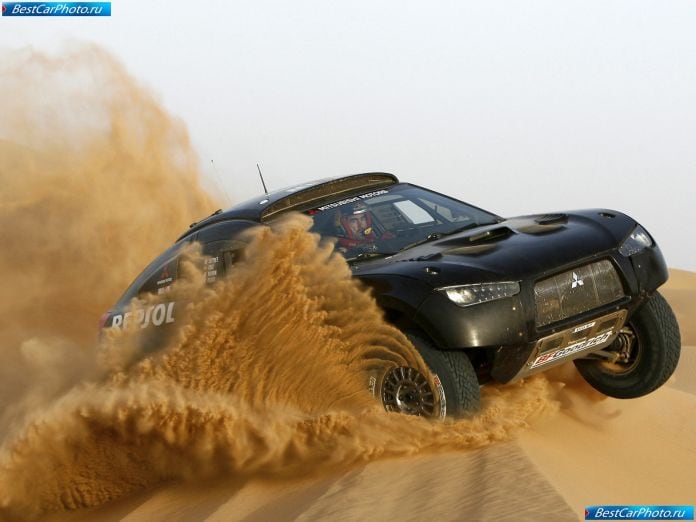 2008 Mitsubishi Racing Lancer - фотография 1 из 11
