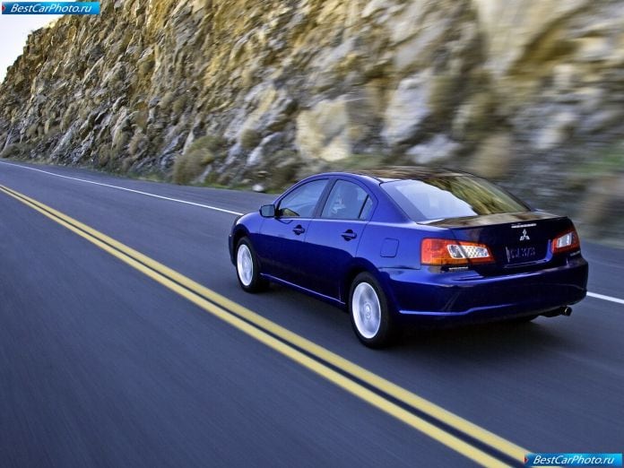 2009 Mitsubishi Galant - фотография 9 из 23