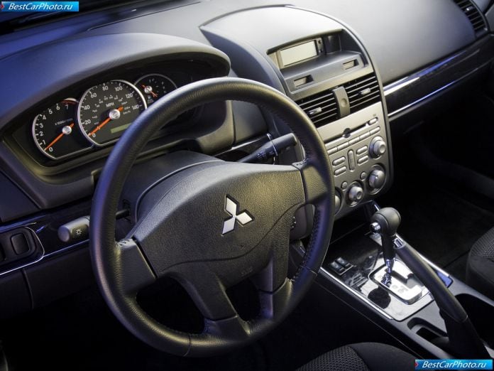 2009 Mitsubishi Galant - фотография 15 из 23
