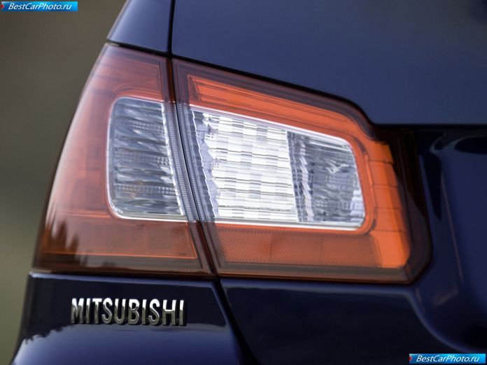 2009 Mitsubishi Galant - фотография 20 из 23