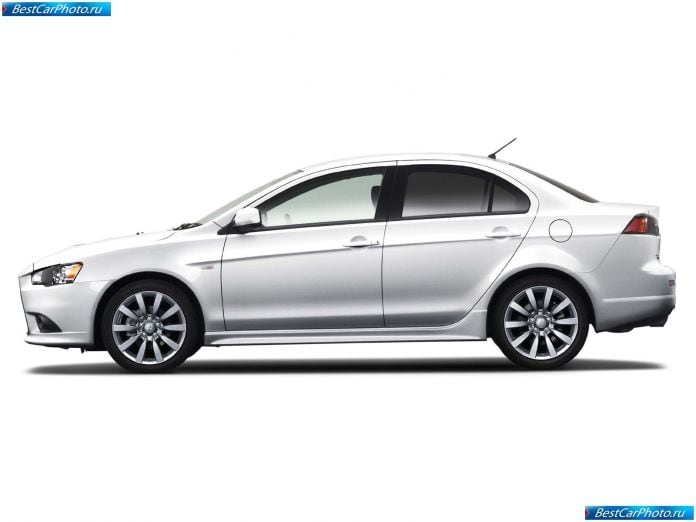 2009 Mitsubishi Galant Fortis Ralliart - фотография 4 из 18