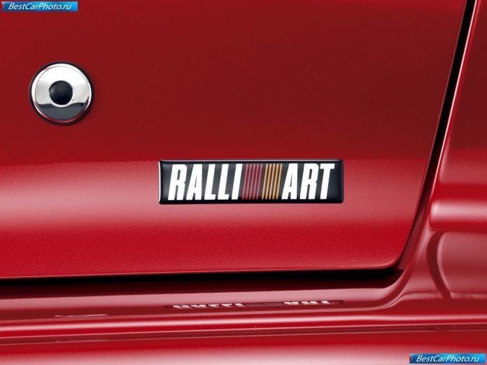 2009 Mitsubishi Galant Fortis Ralliart - фотография 14 из 18