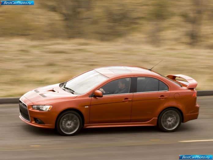 2009 Mitsubishi Lancer Ralliart - фотография 9 из 21
