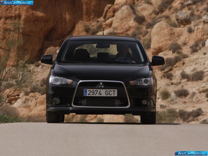 2009 Mitsubishi Lancer Sportback - фотография 22 из 39