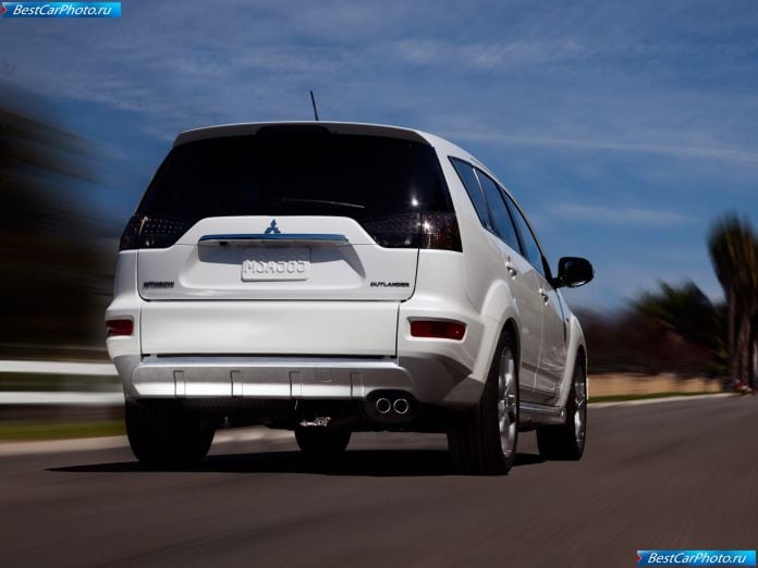 2009 Mitsubishi Outlander Gt Concept - фотография 17 из 33