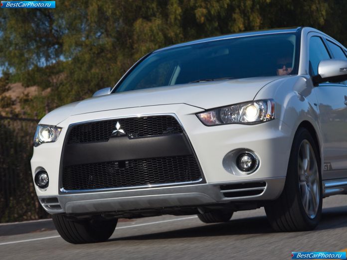 2009 Mitsubishi Outlander Gt Concept - фотография 21 из 33