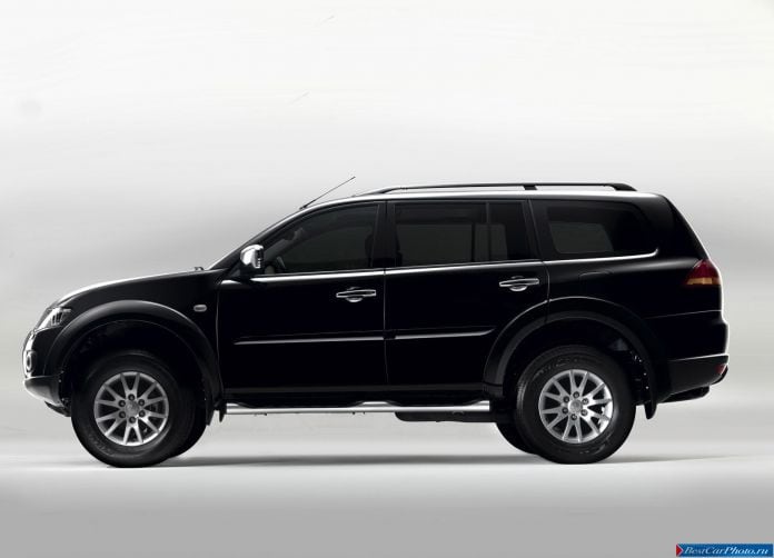 2009 Mitsubishi Pajero Sport - фотография 2 из 28
