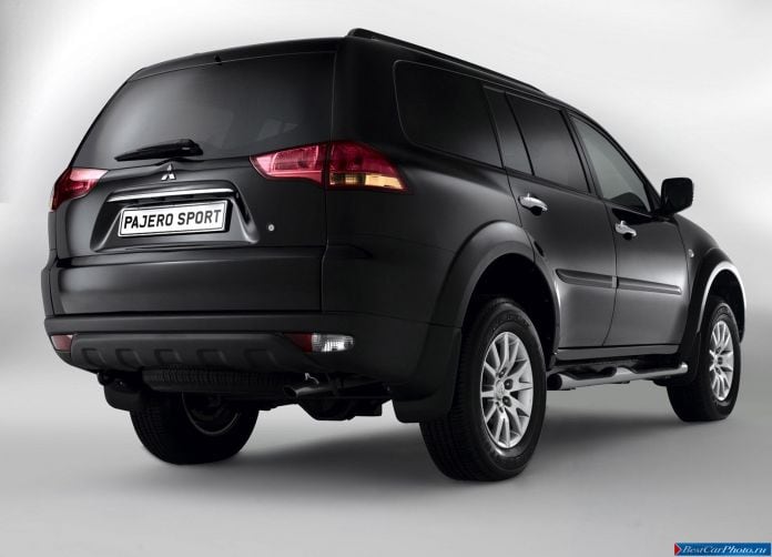 2009 Mitsubishi Pajero Sport - фотография 14 из 28