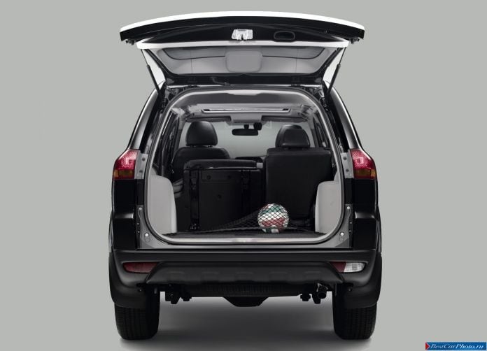 2009 Mitsubishi Pajero Sport - фотография 26 из 28