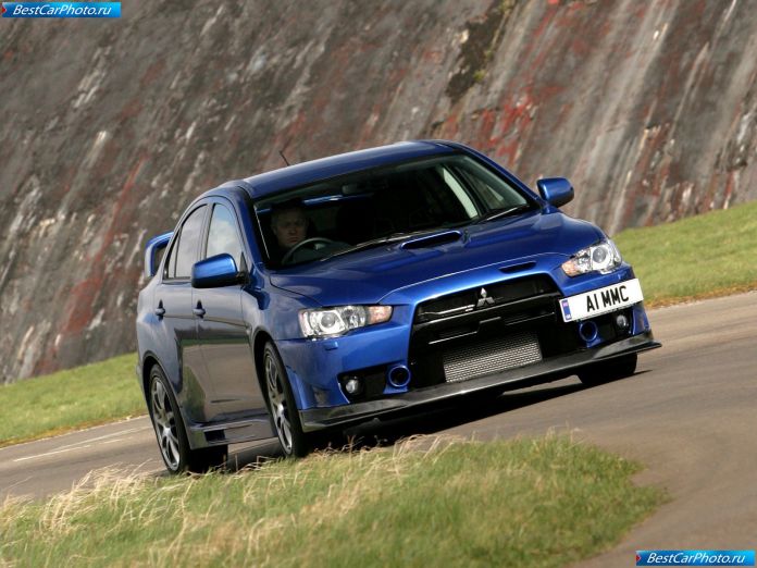 2010 Mitsubishi Lancer Evolution X Fq-400 - фотография 10 из 59
