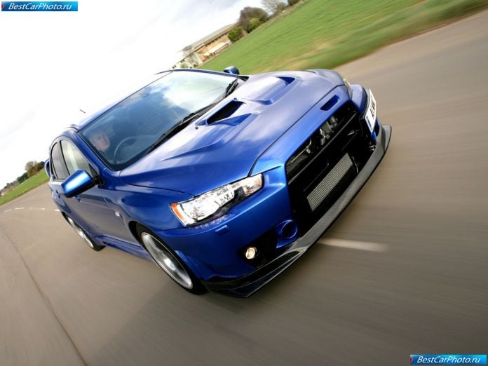 2010 Mitsubishi Lancer Evolution X Fq-400 - фотография 12 из 59