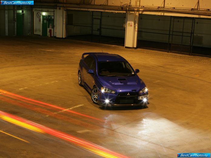 2010 Mitsubishi Lancer Evolution X Fq-400 - фотография 14 из 59