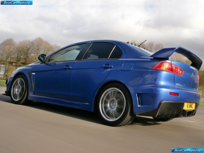 2010 Mitsubishi Lancer Evolution X Fq-400 - фотография 23 из 59