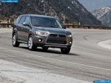 mitsubishi_2010-outlander_gt_1600x1200_008.jpg