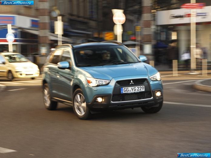 2011 Mitsubishi Asx - фотография 11 из 49