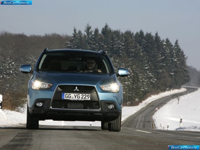 2011 Mitsubishi Asx - фотография 24 из 49