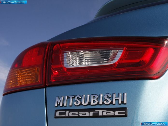 2011 Mitsubishi Asx - фотография 39 из 49