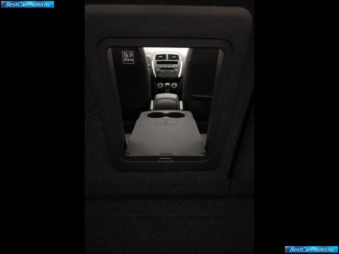 2011 Mitsubishi Asx - фотография 46 из 49