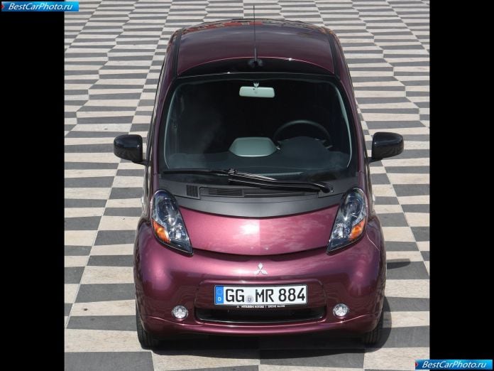 2011 Mitsubishi I-miev - фотография 62 из 76