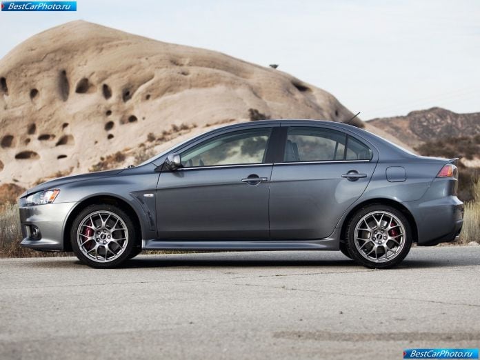 2011 Mitsubishi Lancer Evolution Mr - фотография 11 из 33