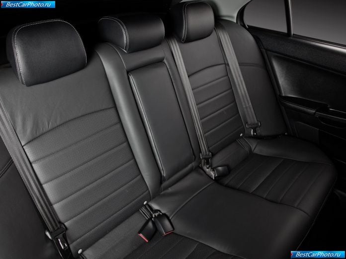 2011 Mitsubishi Lancer Evolution Mr - фотография 22 из 33