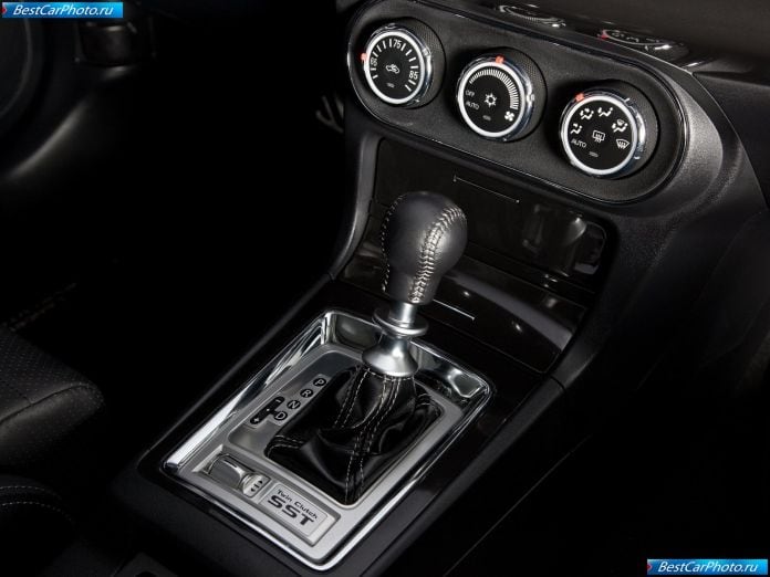 2011 Mitsubishi Lancer Evolution Mr - фотография 23 из 33