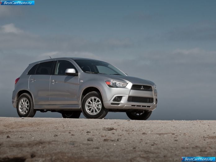 2011 Mitsubishi Outlander Sport - фотография 7 из 92