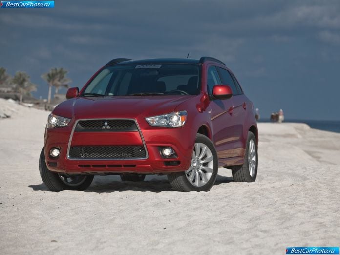 2011 Mitsubishi Outlander Sport - фотография 15 из 92