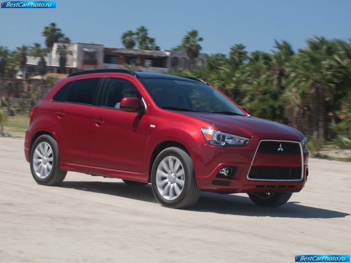 2011 Mitsubishi Outlander Sport - фотография 24 из 92