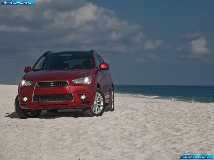 2011 Mitsubishi Outlander Sport - фотография 25 из 92