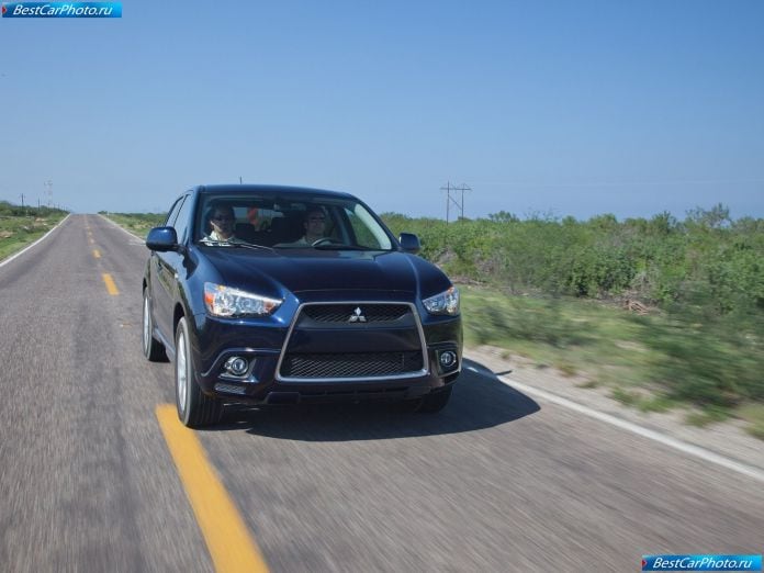 2011 Mitsubishi Outlander Sport - фотография 28 из 92